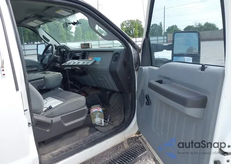 2011 Ford F-350 Xl из США, поврежденный, VIN 1FD7X3B68BEC03717